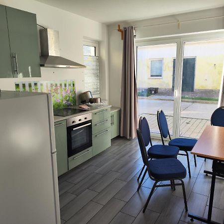 Erdgeschoss Wohnung Nahe Flughafen Wien Ngoại thất bức ảnh